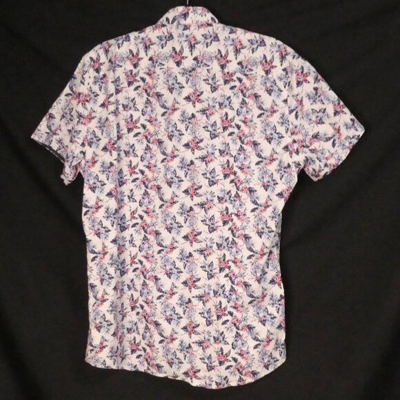 SOUL OF LONDON | large | Floral Print Short Sleeve button-Up Shirt - Picture 3 of 14